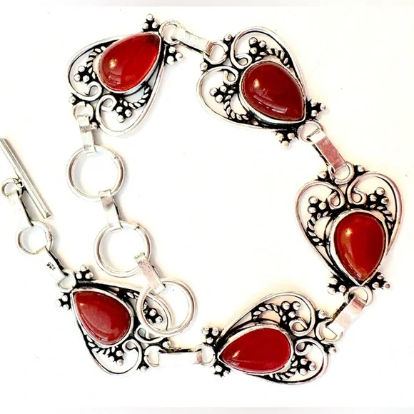 5 silver hearts with Carnelian in each. The size of the bracelet, 71/2 -8 -81/2 - Picture 2 of 5